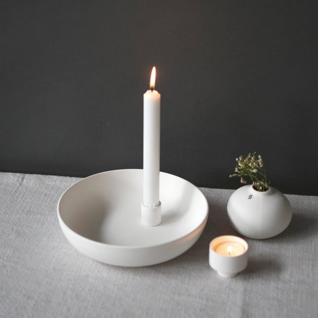 Lidatorp lysestake i hvit keramikk, D21 cm