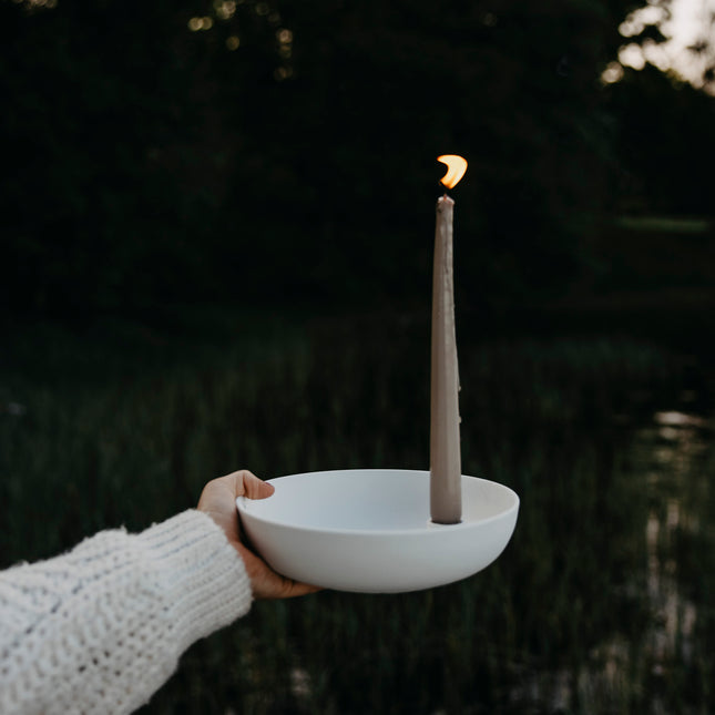 Lidatorp lysestake i hvit keramikk, D21 cm