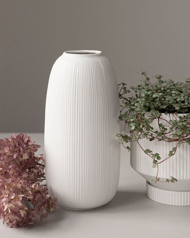Åby hvit vase i keramikk, 25 cm