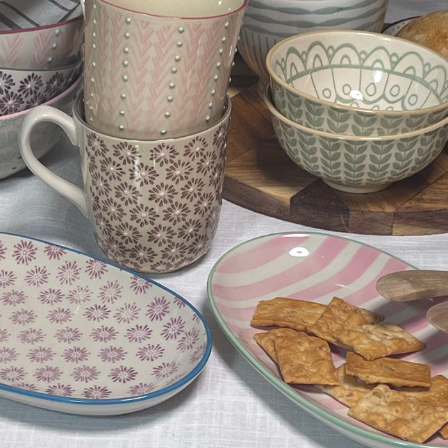 Maya krus, lilla blomstret mønster