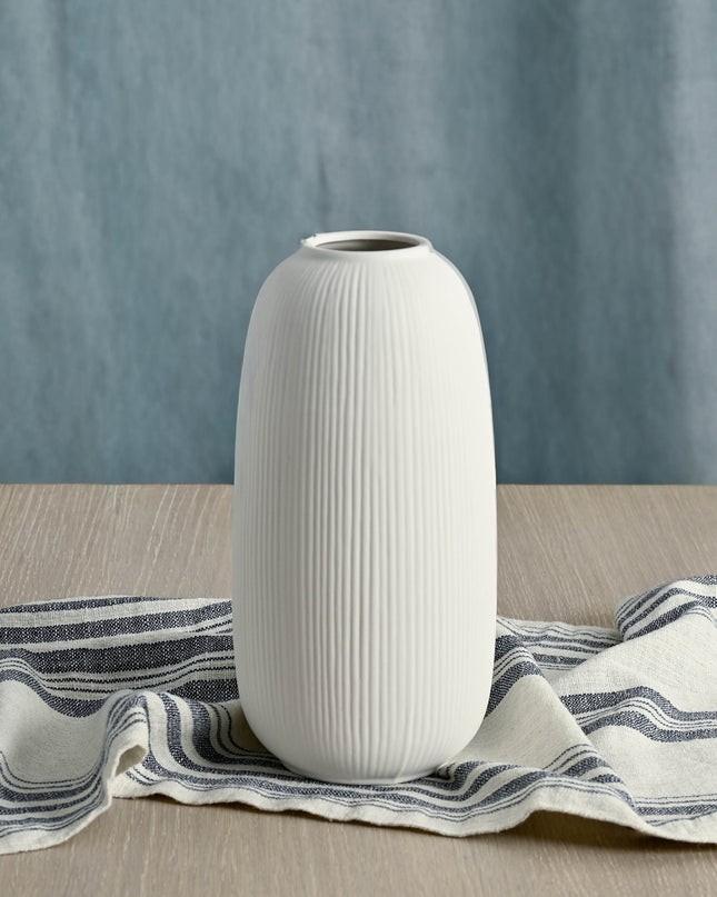 Åby hvit vase i keramikk, 25 cm
