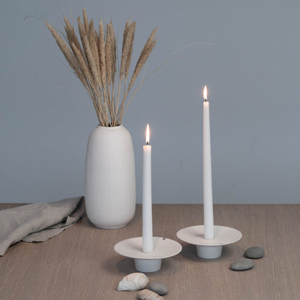 Tveta lysestake for kronelys, hvit keramikk, D15cm