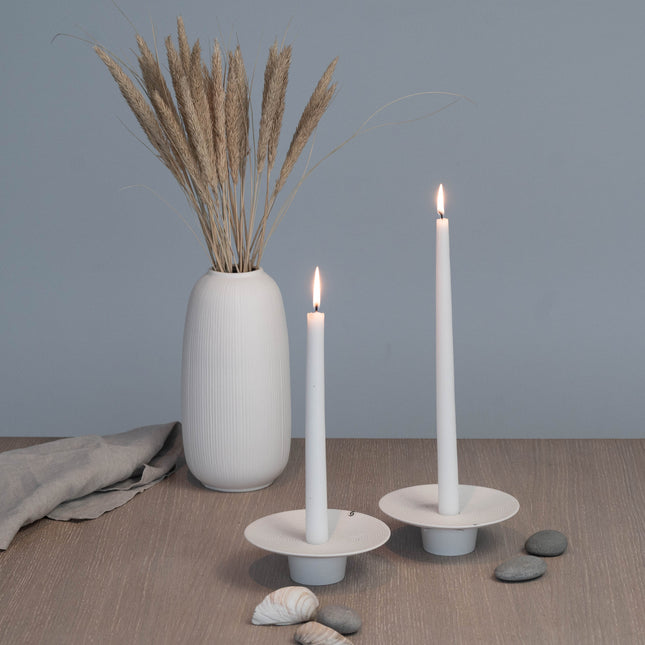 Tveta lysestake for kronelys, hvit keramikk, D15cm