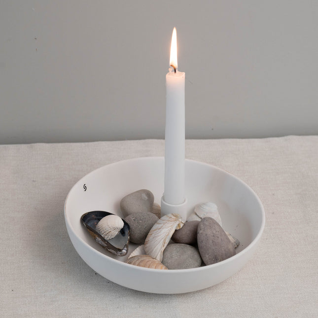 Lidatorp lysestake i hvit keramikk, D21 cm