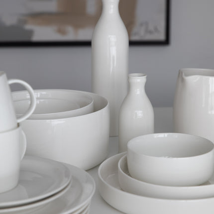 Hvit bolle i porselen, Ø 14 cm