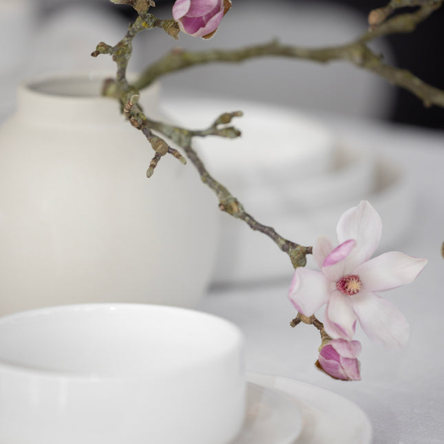 Hvit bolle i porselen, Ø 14 cm